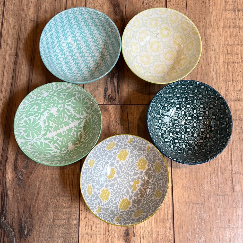 Knick knack Bowls